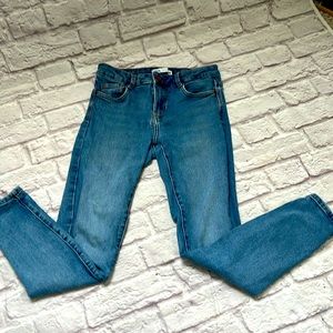 Zara skinny jeans size 24/2